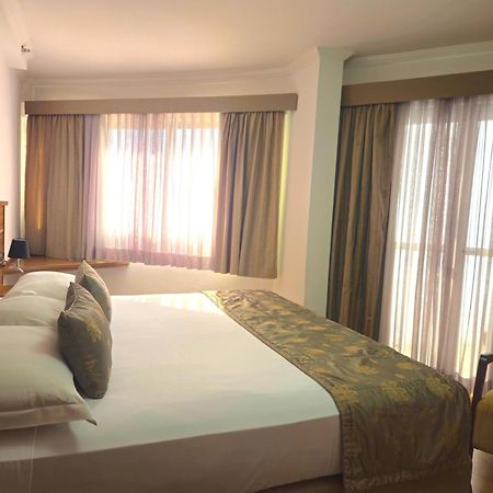 Faro Hotel Сан-Жозе-дус-Кампус Екстер'єр фото