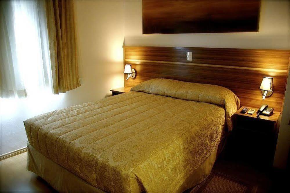 Faro Hotel Сан-Жозе-дус-Кампус Екстер'єр фото